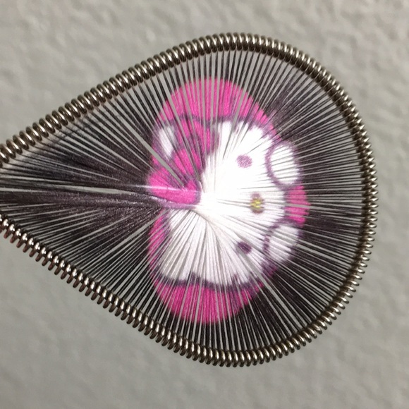 🖤Hello kitty statement earrings - Picture 9 of 13